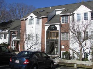 204 Tall Oaks Dr UNIT E, Weymouth, MA 02190