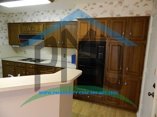 1st image of 1611 Crescent Ln
