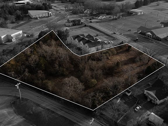 4th image of 249 Old Nashville Hwy