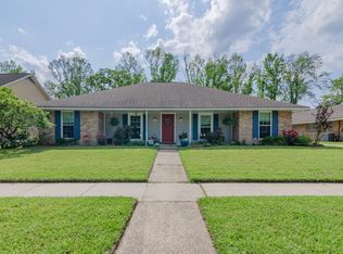 6448 Chippendale Dr, Baton Rouge, LA 70817