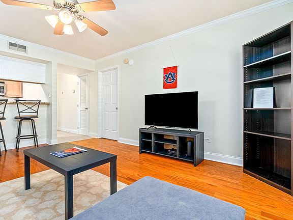 4th image of 121 Wright St #E-1