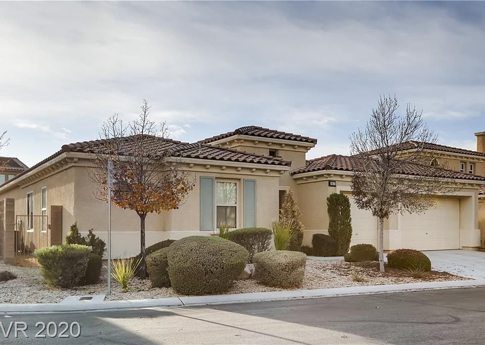 1st image of 7577 Pearl Crescent Dr
