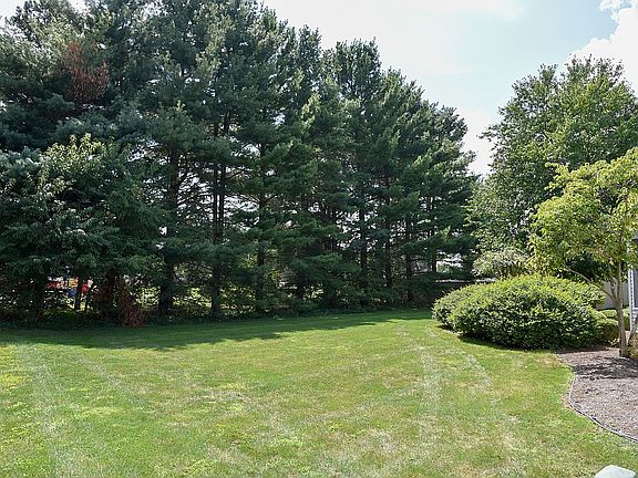5th image of 120 Waldenmyer Dr