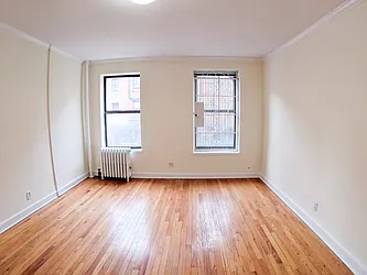 Rented by Urban Real Estate Inc