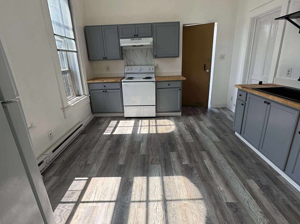135 Central Ave #3