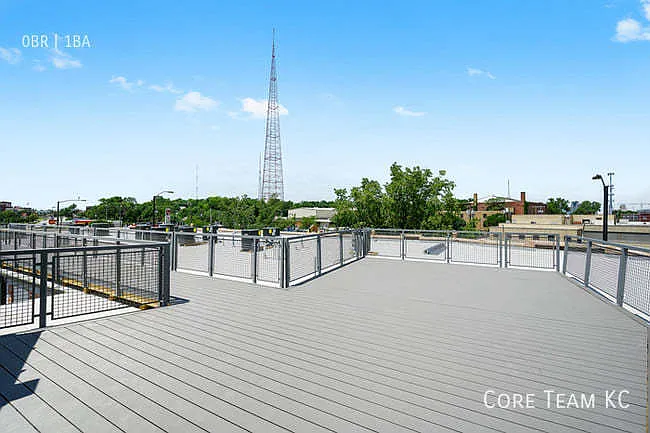 3200 Gillham Rd #212 — Photo 14