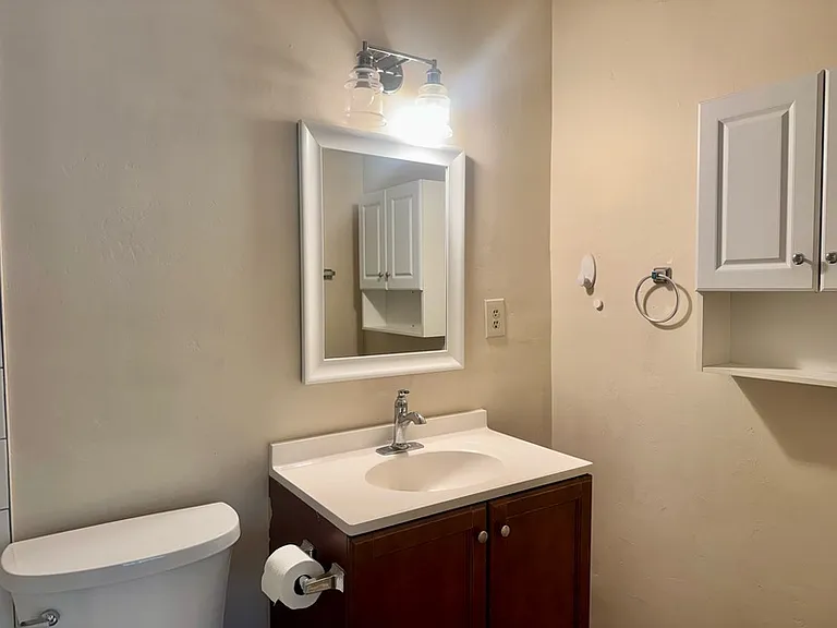 12727 Neddick Ave — Photo 10