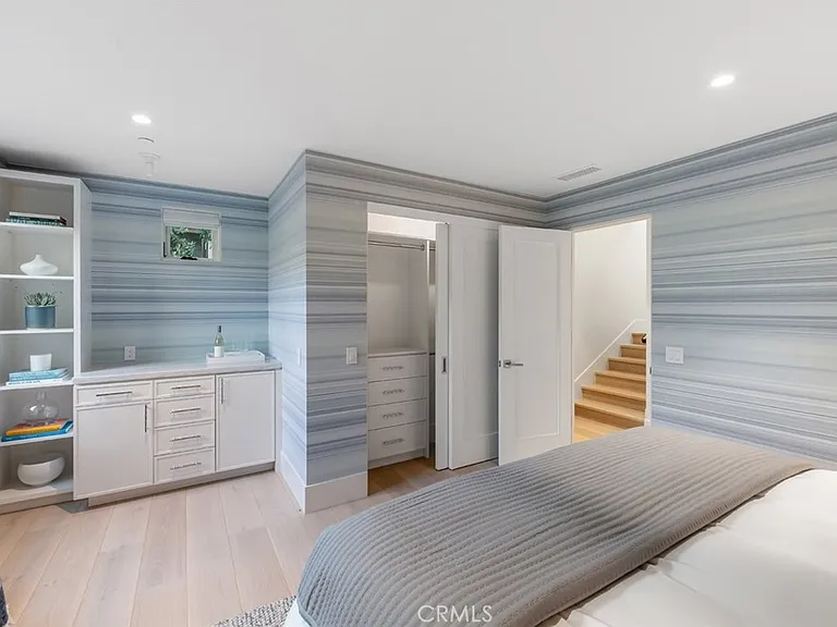 3130 Breakers Dr — Photo 46