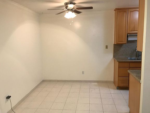 3rd image of 4855 Cole St Unit 13