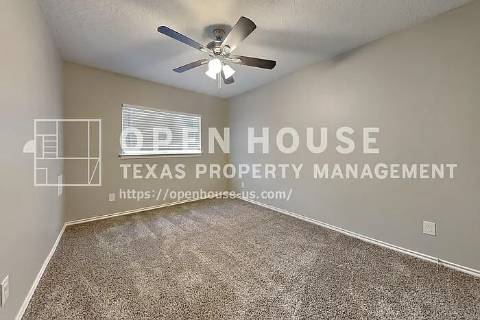 1636 Dogwood Ln — Photo 15