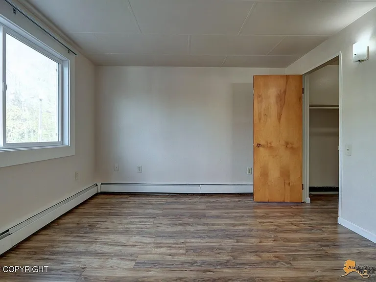 5215 E 26th Ave #6 — Photo 12