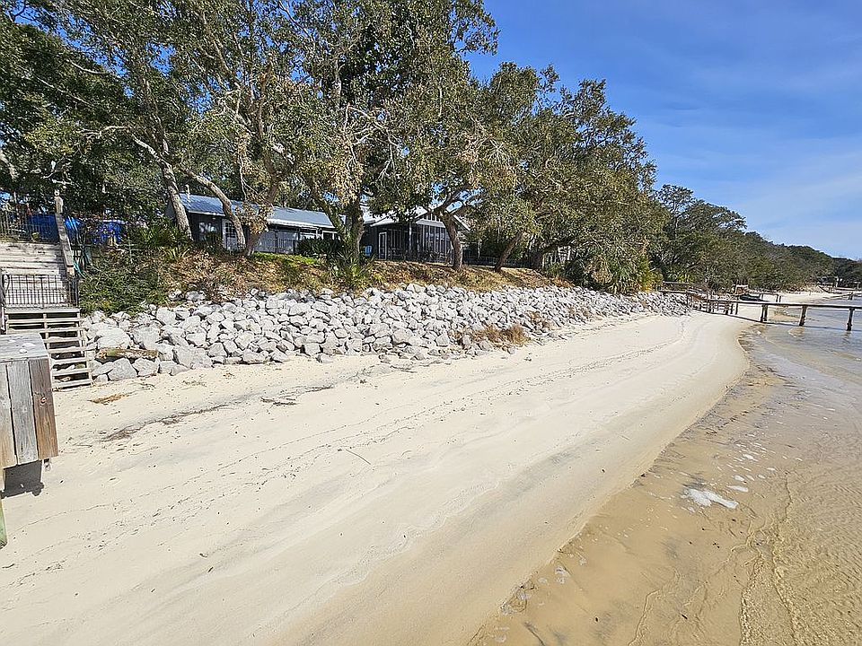 1st image of 1024 Choctawhatchee Dr