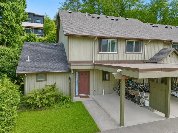 595 Gibson St Unit 7, Tofino, BC V0R 2Z0