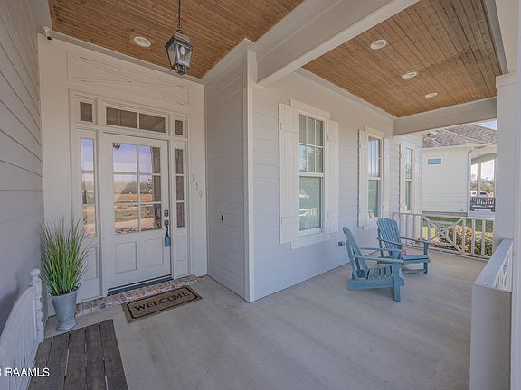 3rd image of 119 Bungalow Ct