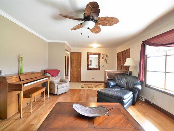 2nd image of 4406 Saint Annes Way