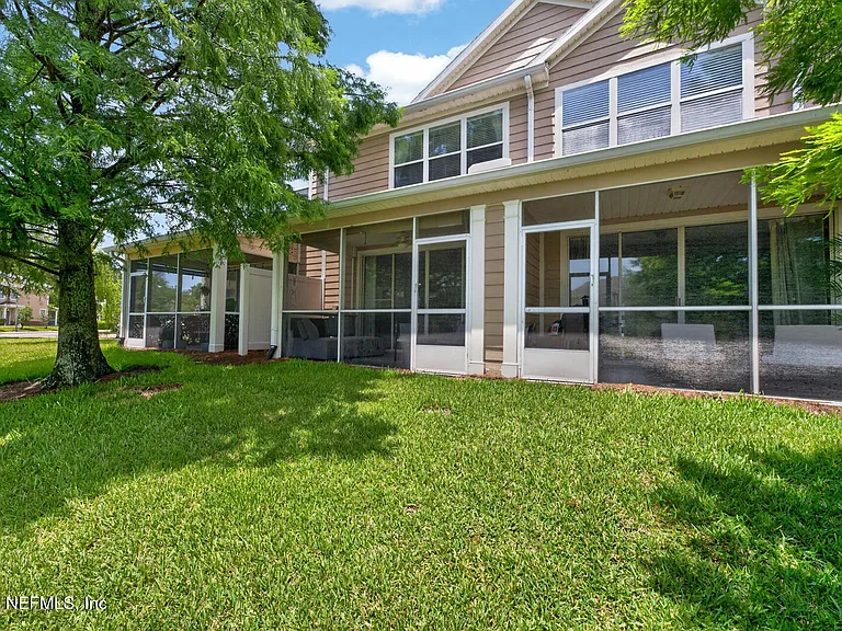 4166 Highwood Dr — Photo 30