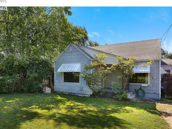 3040 SW Hume St, Portland, OR 97219