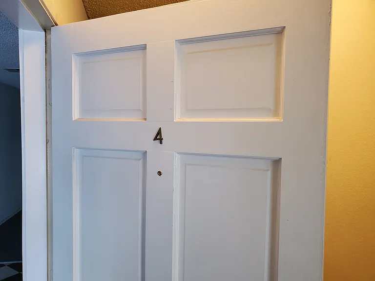 1811 Parnell Ave #4 — Photo 9