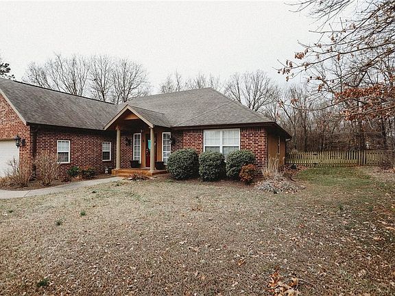 2nd image of 4 Monikie Cir