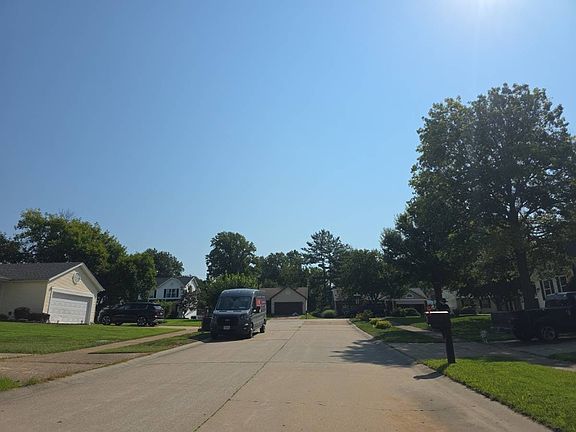 4th image of 1592 Saddlegate Ct