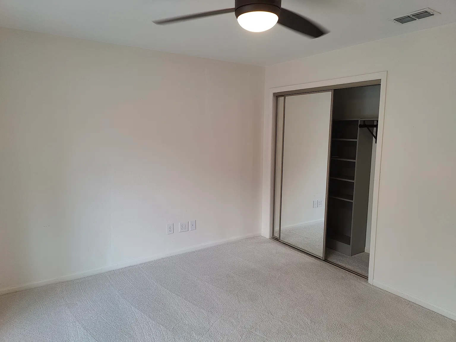 111 Killam Ct — Photo 3