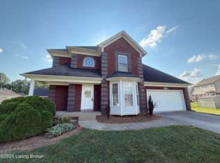 5502 Velvet Ct #L-101, Louisville, KY 40272