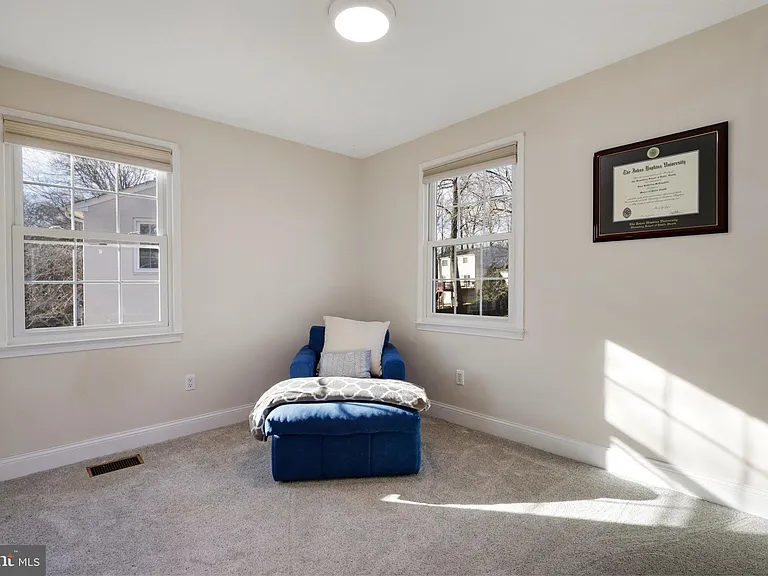 3290 Applegate Ct — Photo 22