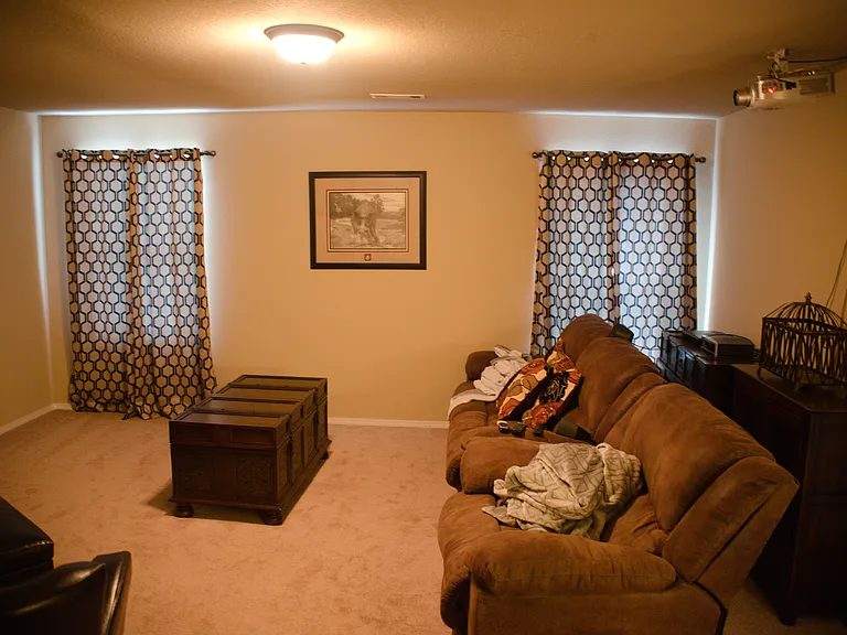 3712 Glenwood Springs St — Photo 50