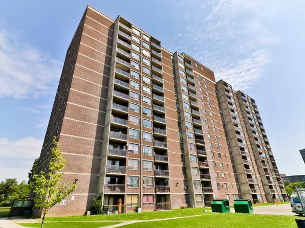 20 Carabob Ct, Toronto, ON M1T 3N1
