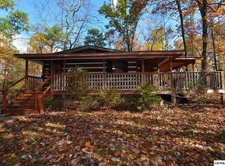 1004 Elm Cir, Sevierville, TN 37876