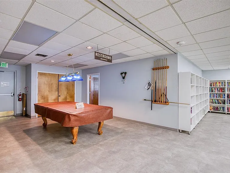 1 Pelican Dr N — Photo 27
