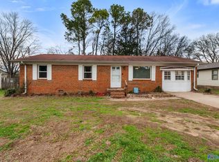 2208 Cecille Dr SW, Huntsville, AL 35803