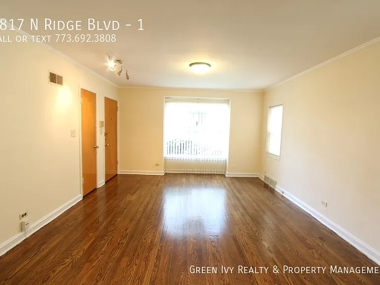 6817 N Ridge Blvd #1 — Photo 2