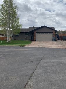 105 Carriage Dr, Evanston, WY, 82930