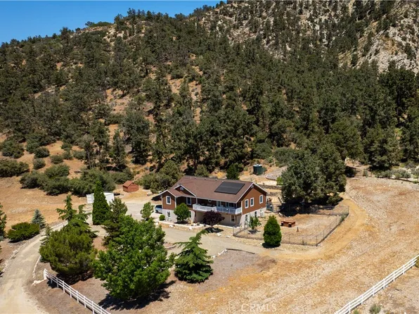 6267 Bear Ct, Frazier Park, CA 93225