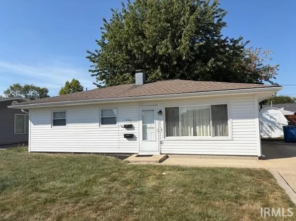 716 W Wharton Dr, Marion, IN 46952
