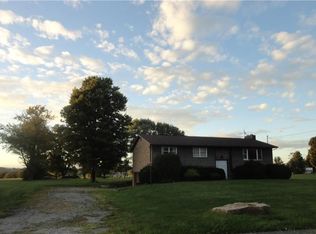 211 Municipal Dr, Belle Vernon, PA 15012