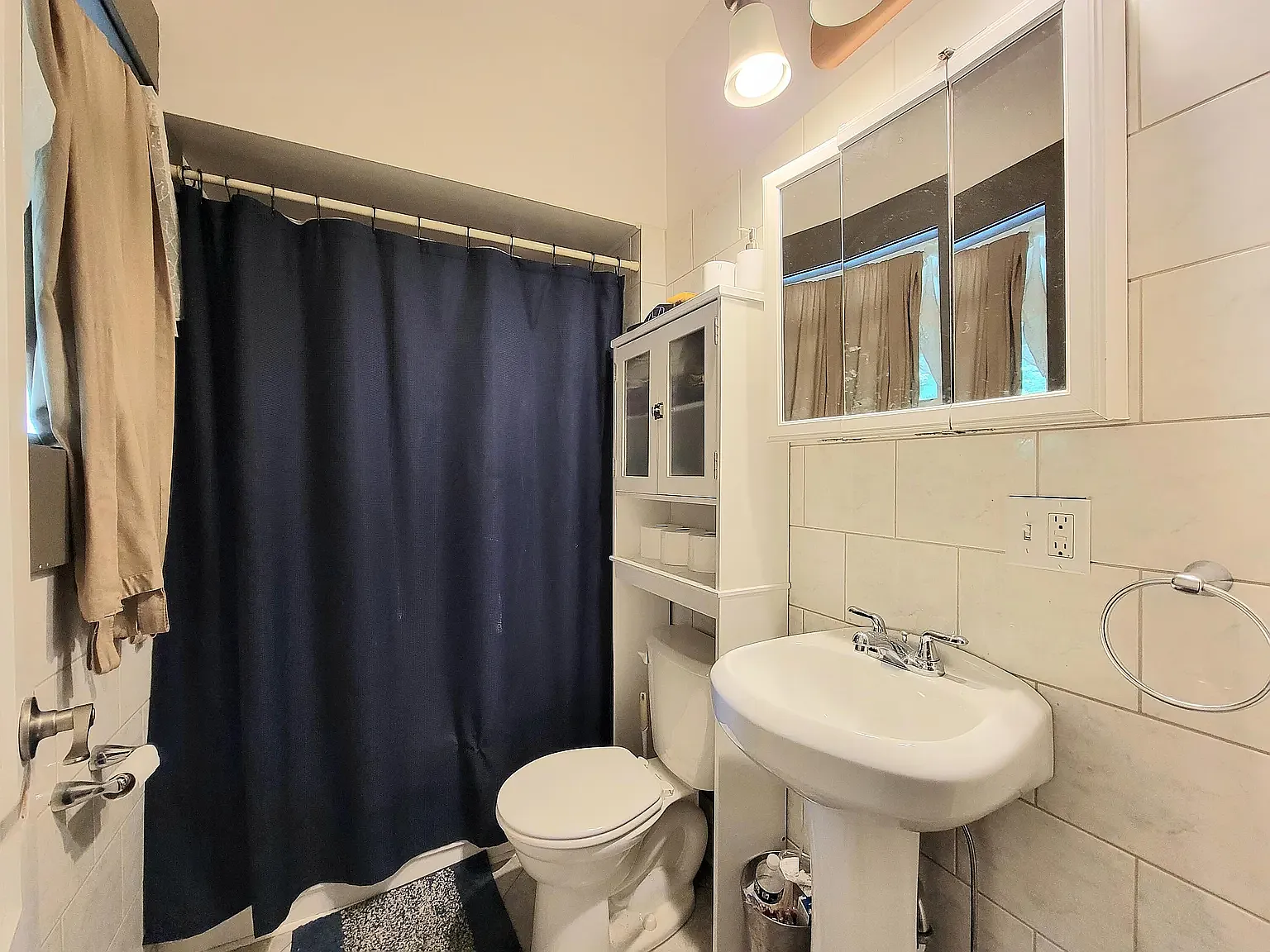 1 bed, 800 sqft, $1,000 — Photo 4