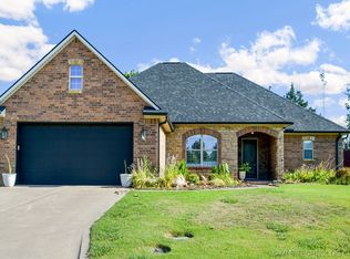 2409 Portico Ave, Ardmore, OK 73401