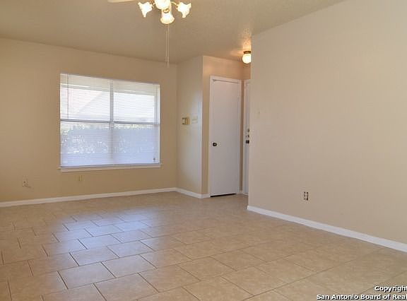 4th image of 4107 Cape Cod APT 2