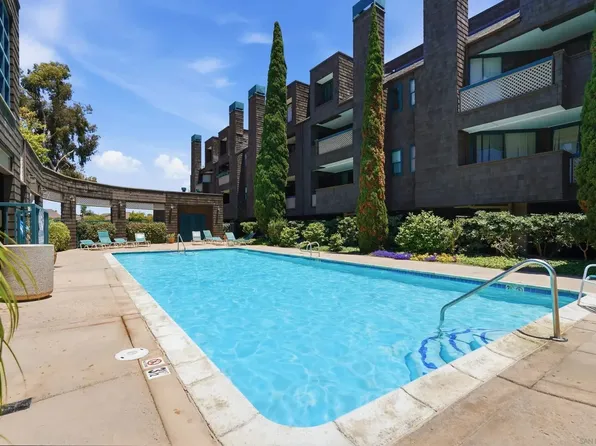 4435 Nobel Dr Unit 30, San Diego, CA 92122