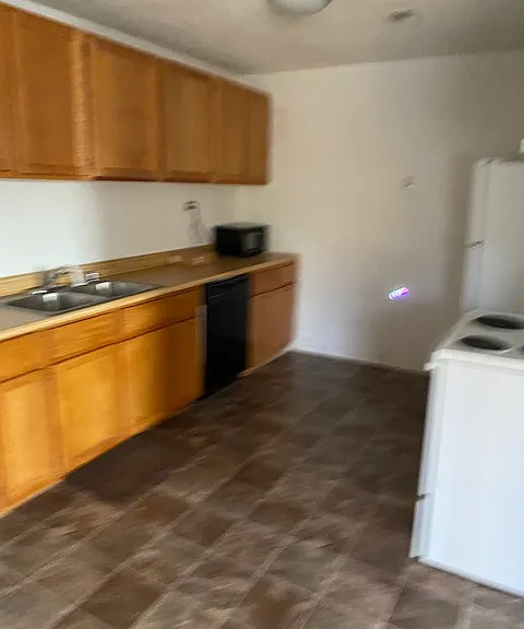 1101 E Master St #1 — Photo 5