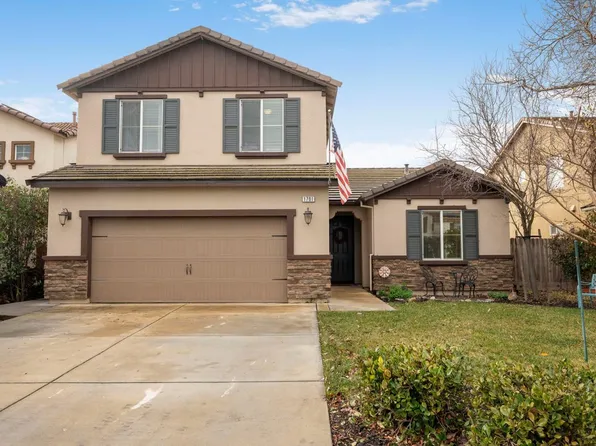1701 Panorama Dr, Hollister, CA 95023