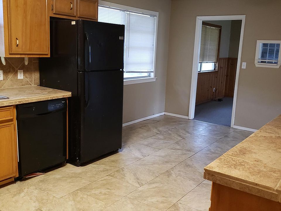 1st image of 3622 Avenue E