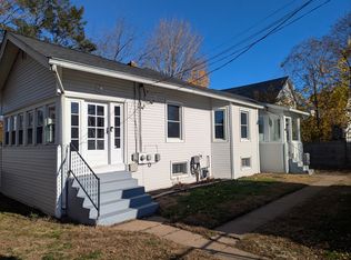 23 Summit St, Manchester, CT 06040