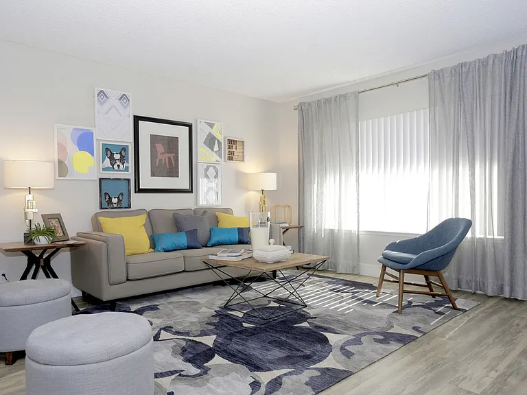 Terra Oceanside — Photo 4