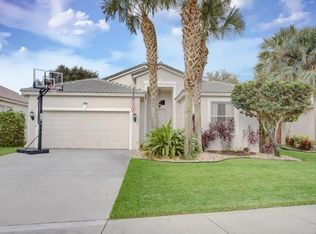 198 Seminole Lakes Dr, Royal Palm Beach, FL 33411