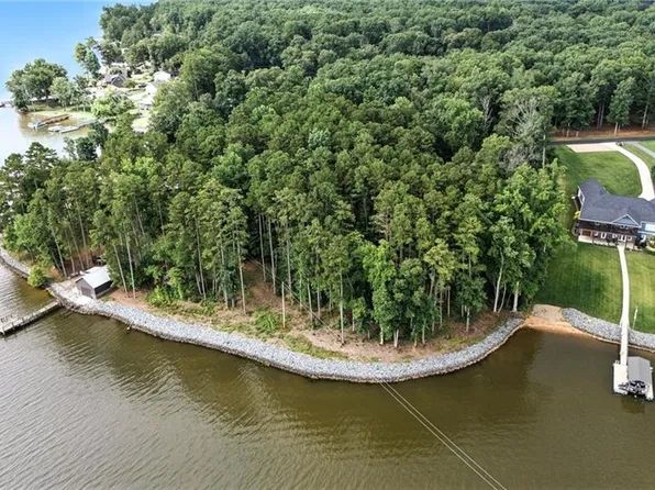 245 Sailors Rest Dr #31B, Lexington, NC 27292