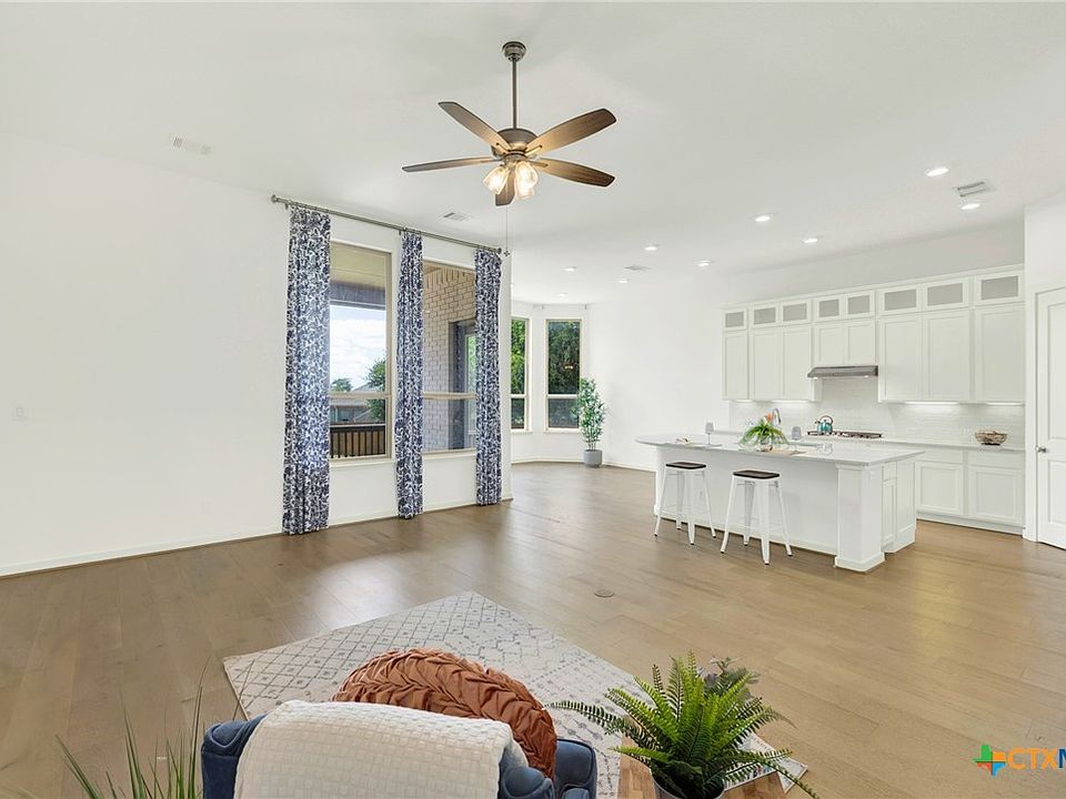 1st image of 209 Lady Bug Rd