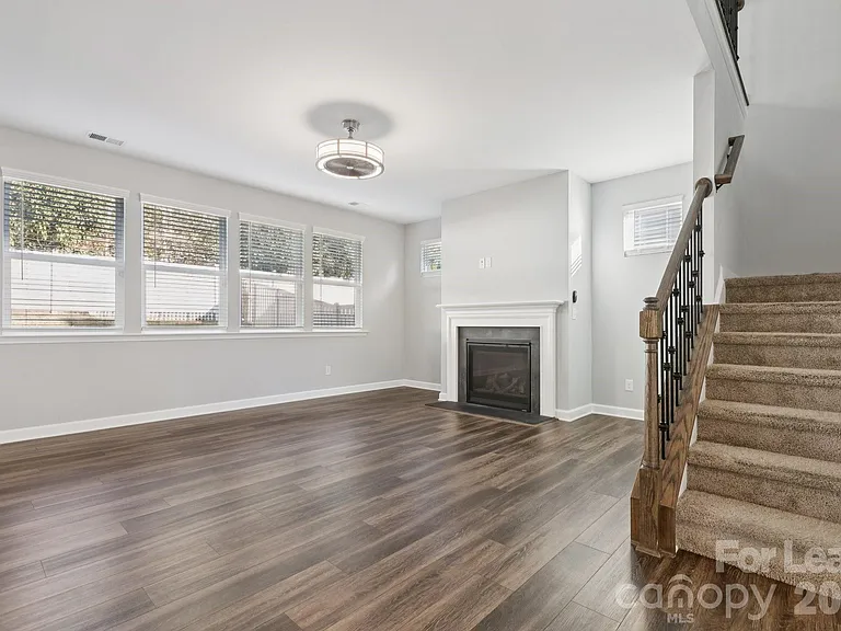 15311 Red Canoe Way — Photo 24